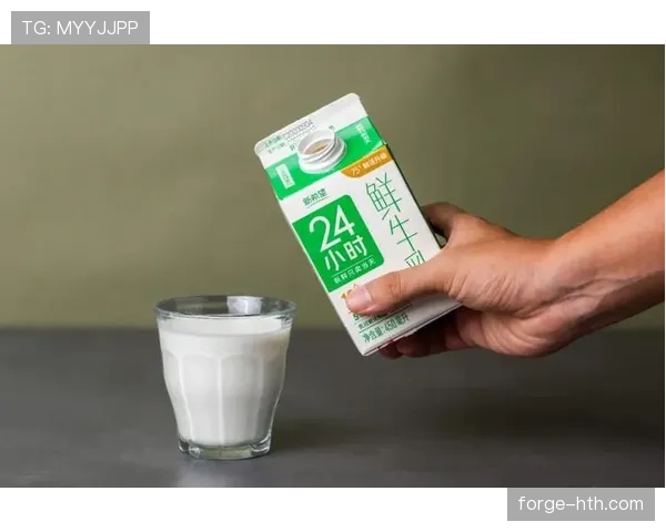 胡金秋家里冰箱贴满训练计划，连牛奶保质期都按秒算